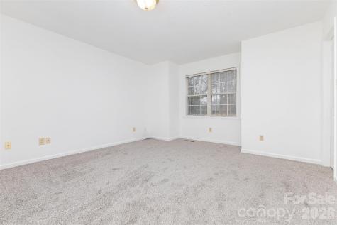 570 29th Avenue Drive NW Hickory NC 28601