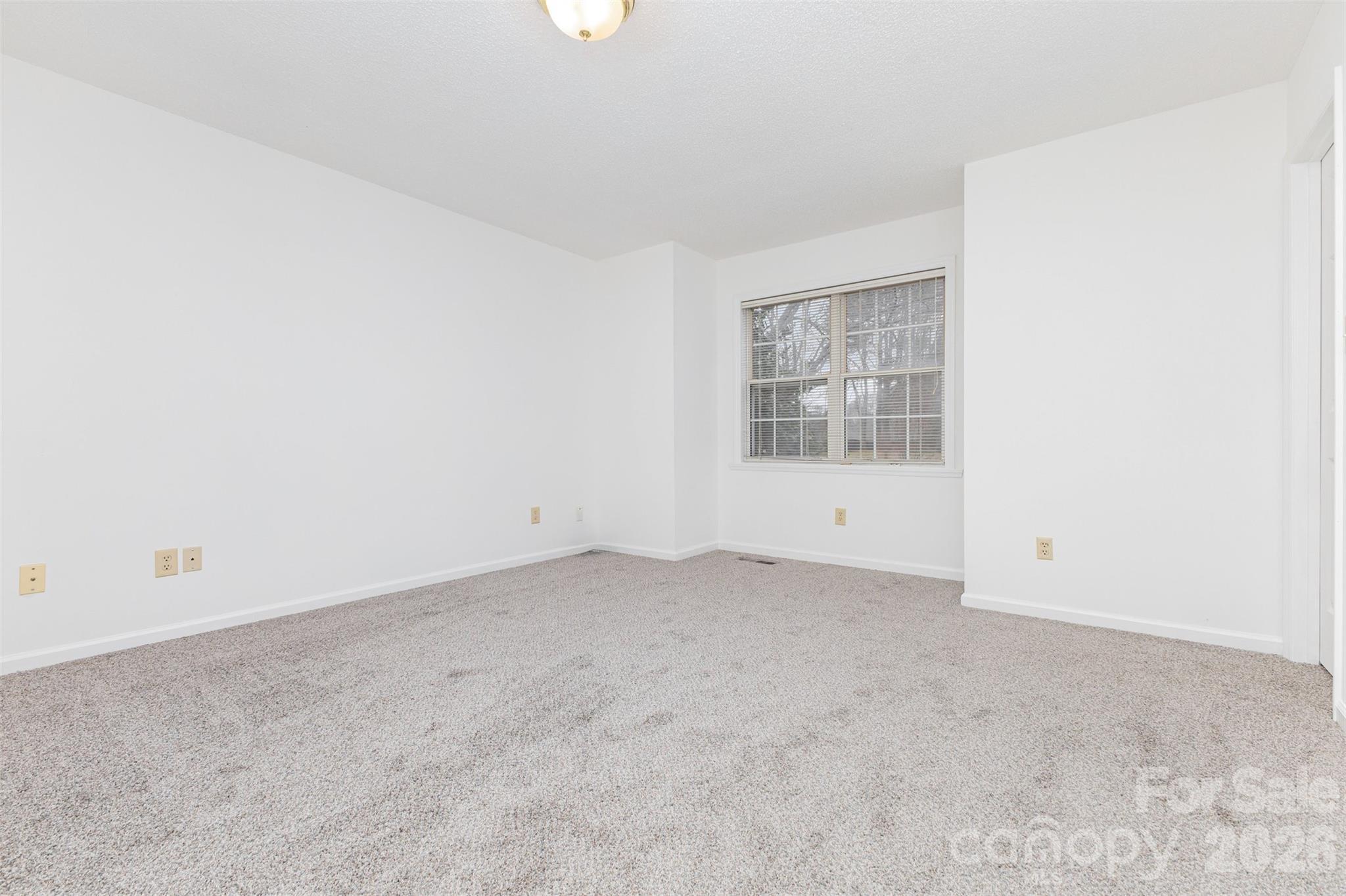 570 29th Avenue Drive NW Hickory NC 28601