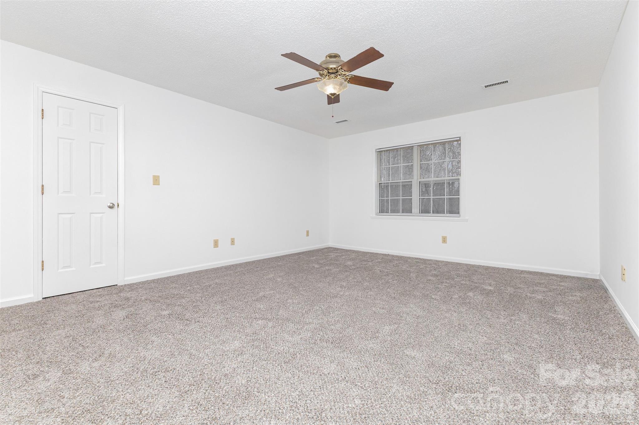 570 29th Avenue Drive NW Hickory NC 28601