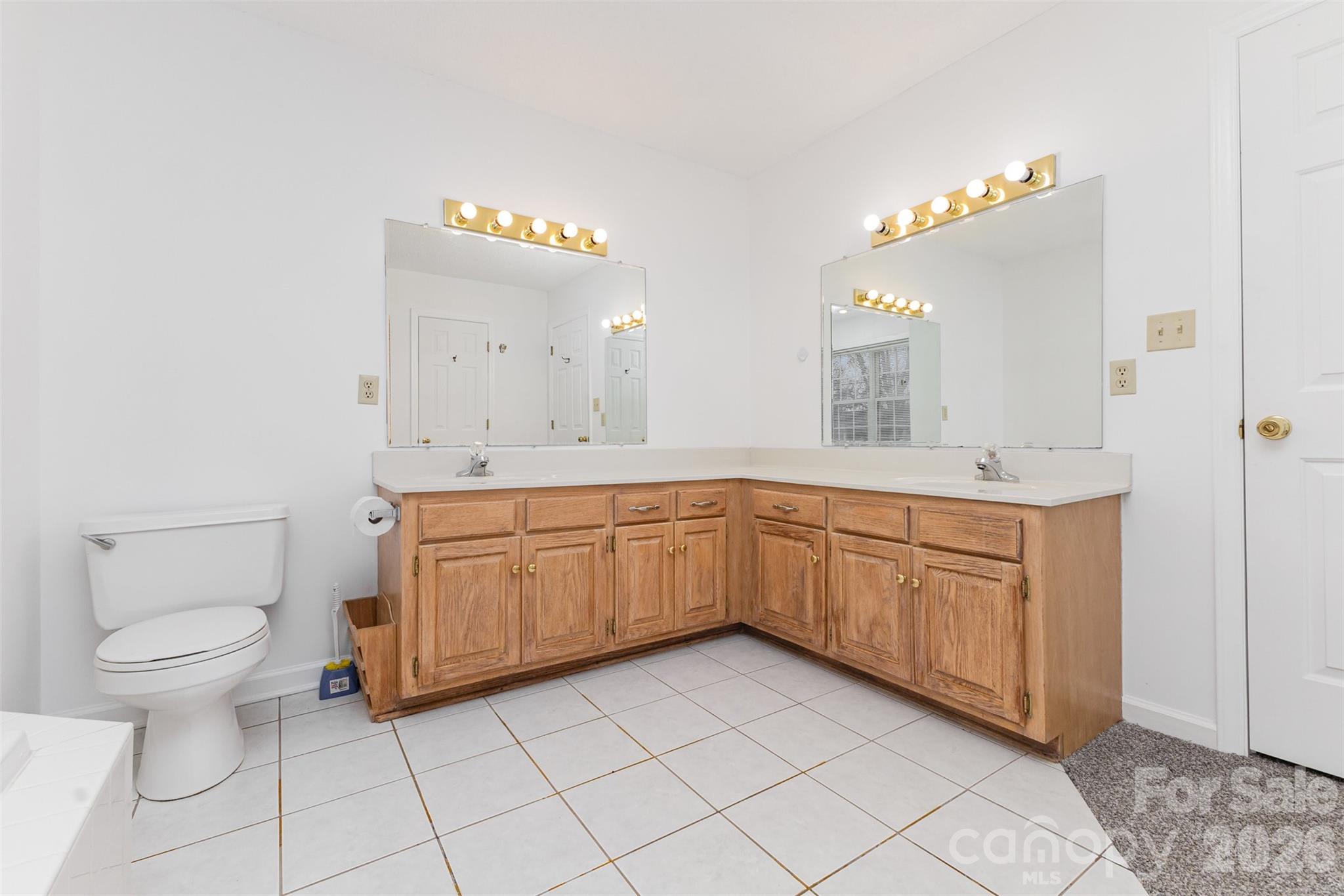 570 29th Avenue Drive NW Hickory NC 28601