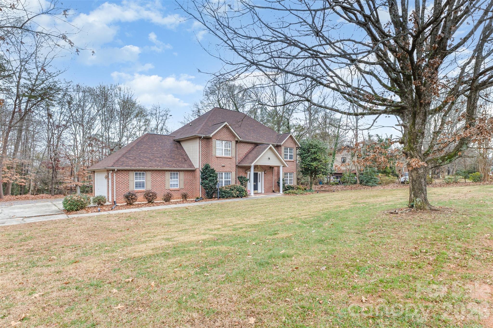 570 29th Avenue Drive NW Hickory NC 28601