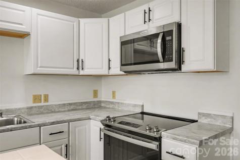 570 29th Avenue Drive NW Hickory NC 28601