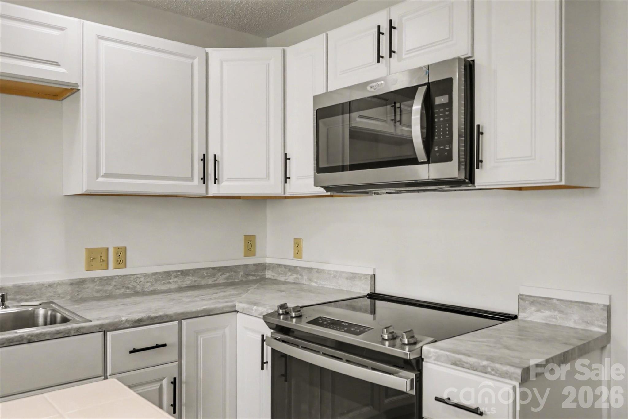 570 29th Avenue Drive NW Hickory NC 28601