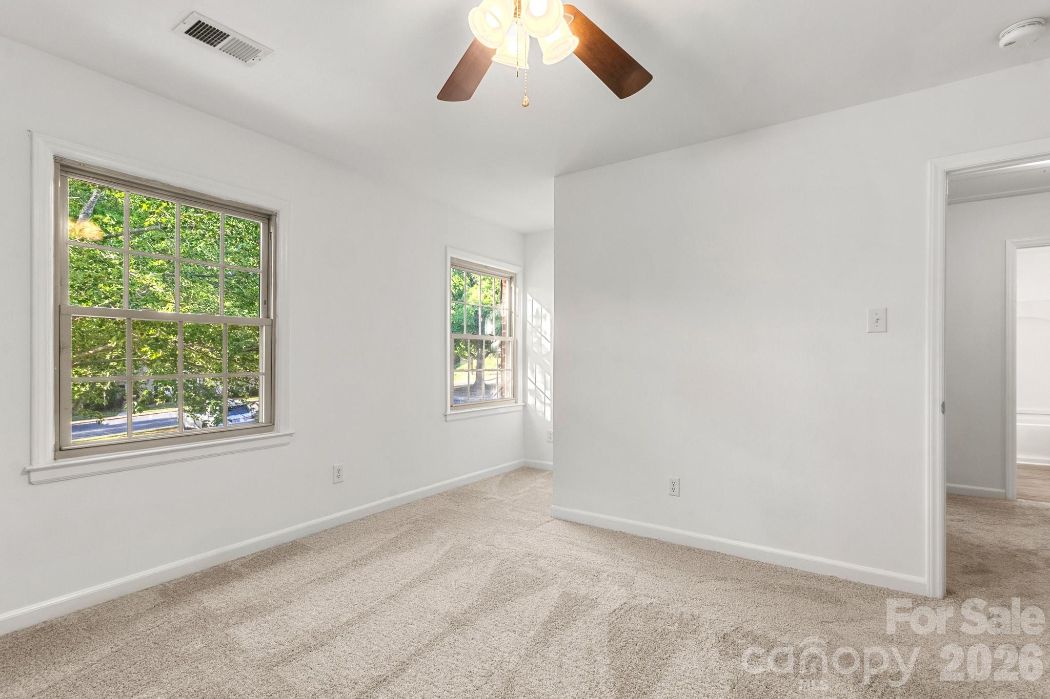 6748 Constitution Lane Charlotte NC 28210