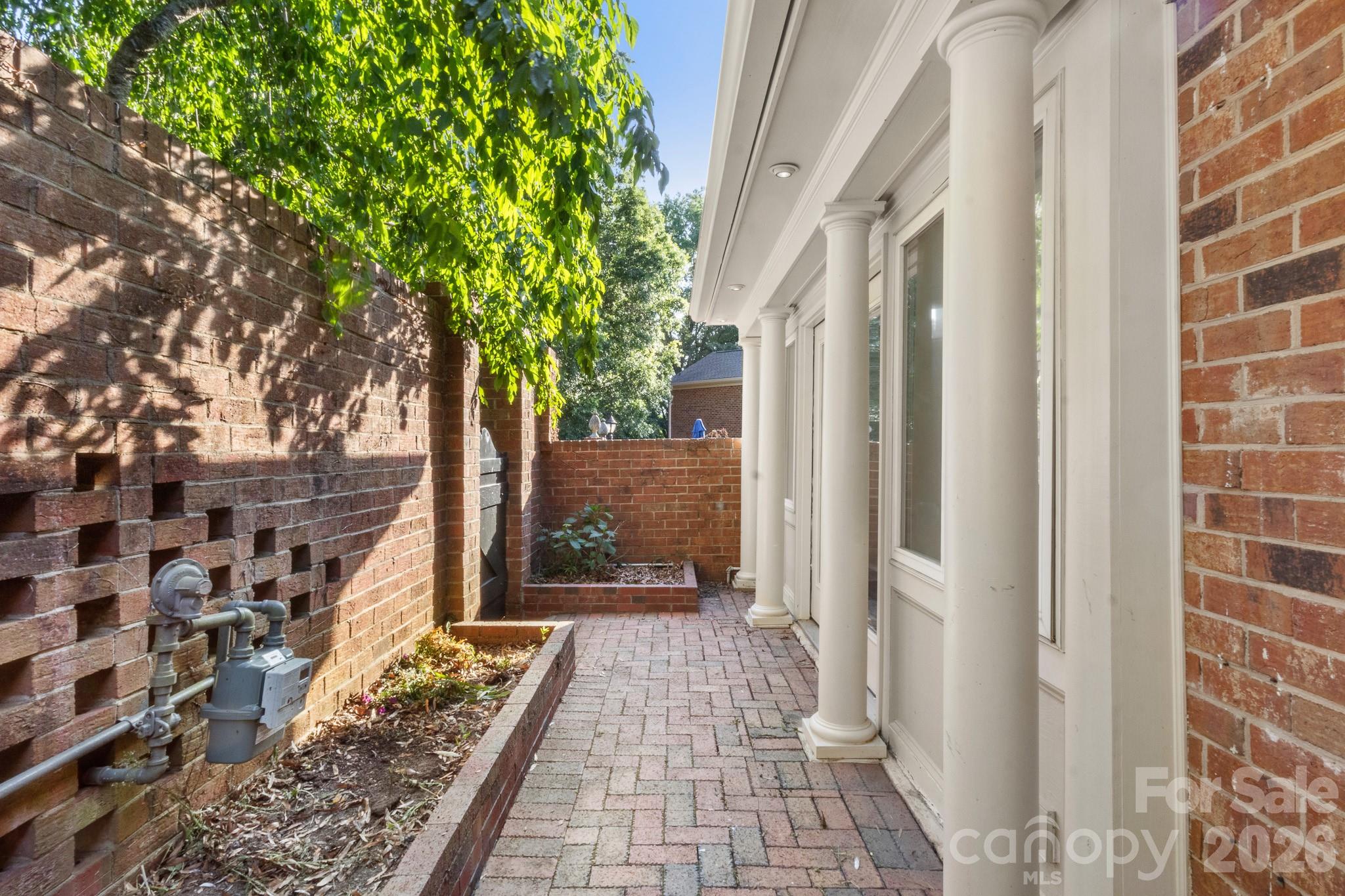 6748 Constitution Lane Charlotte NC 28210
