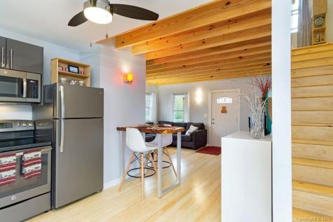 210 Central Avenue Black Mountain NC 28711