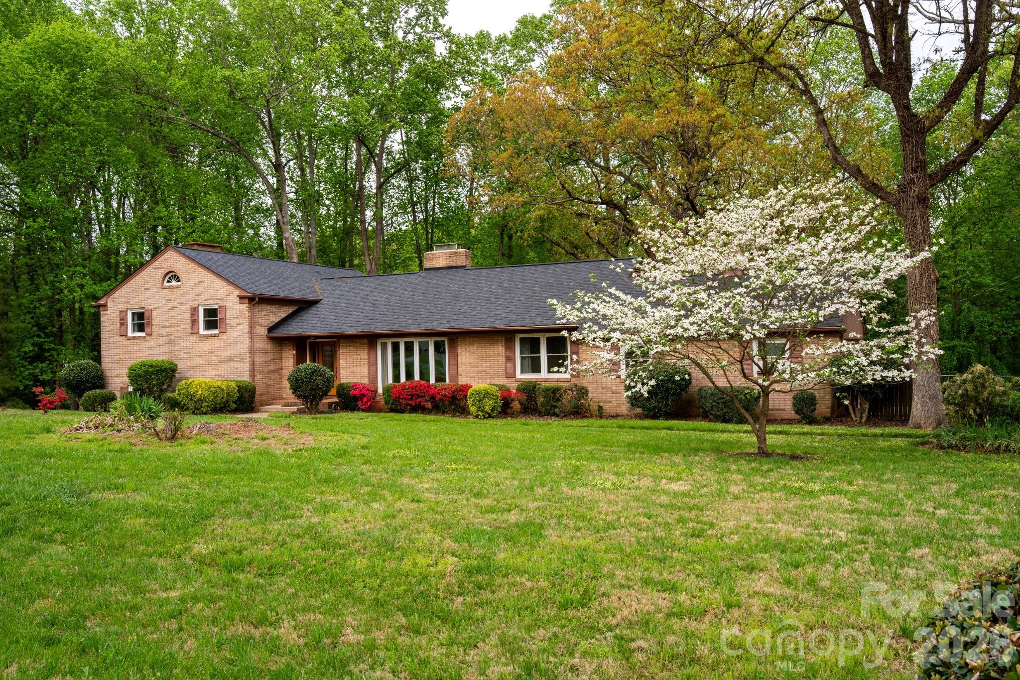 234 Edgewood Drive Statesville NC 28625