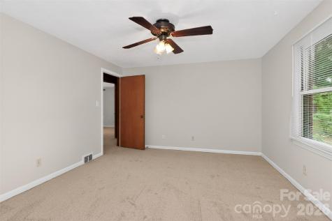 43 NW Liske Avenue NW Concord NC 28027