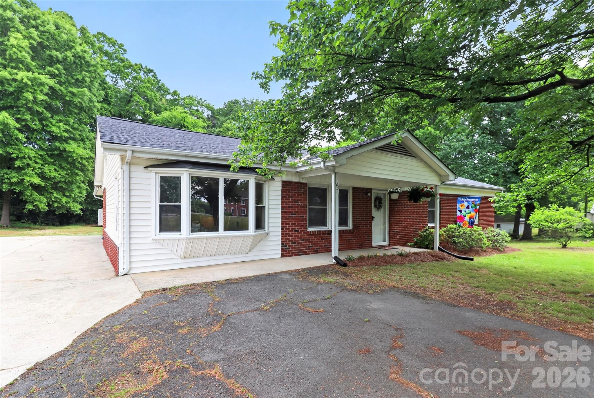 43 NW Liske Avenue NW Concord NC 28027