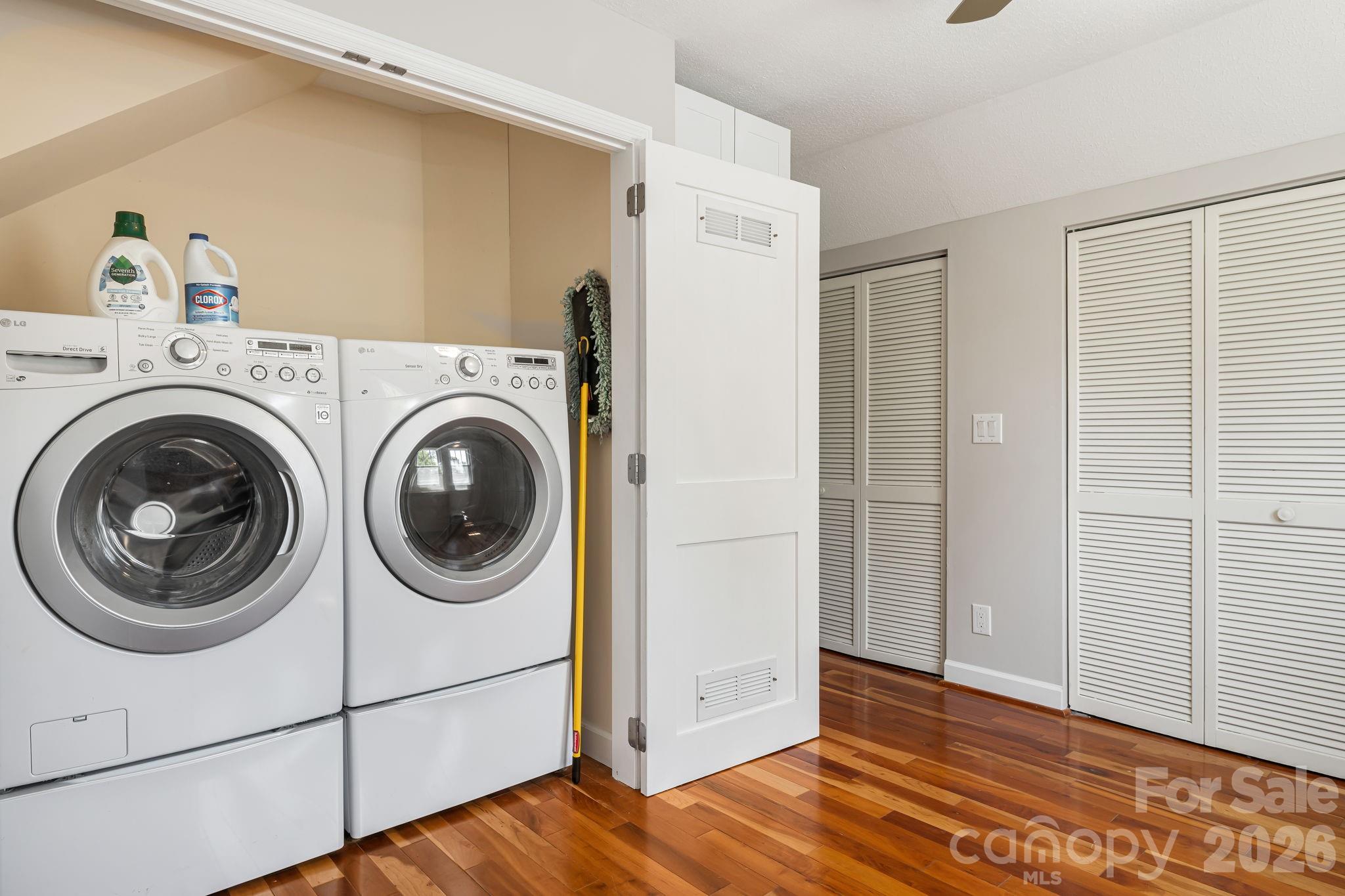 52 Edwin Place Asheville NC 28801