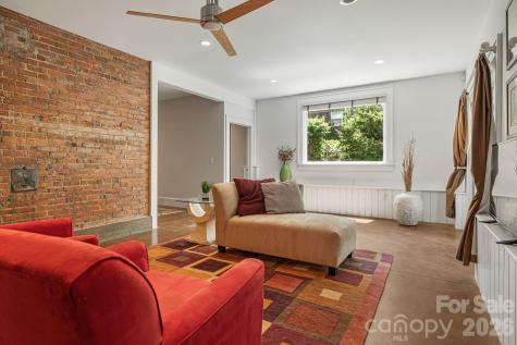 52 Edwin Place Asheville NC 28801
