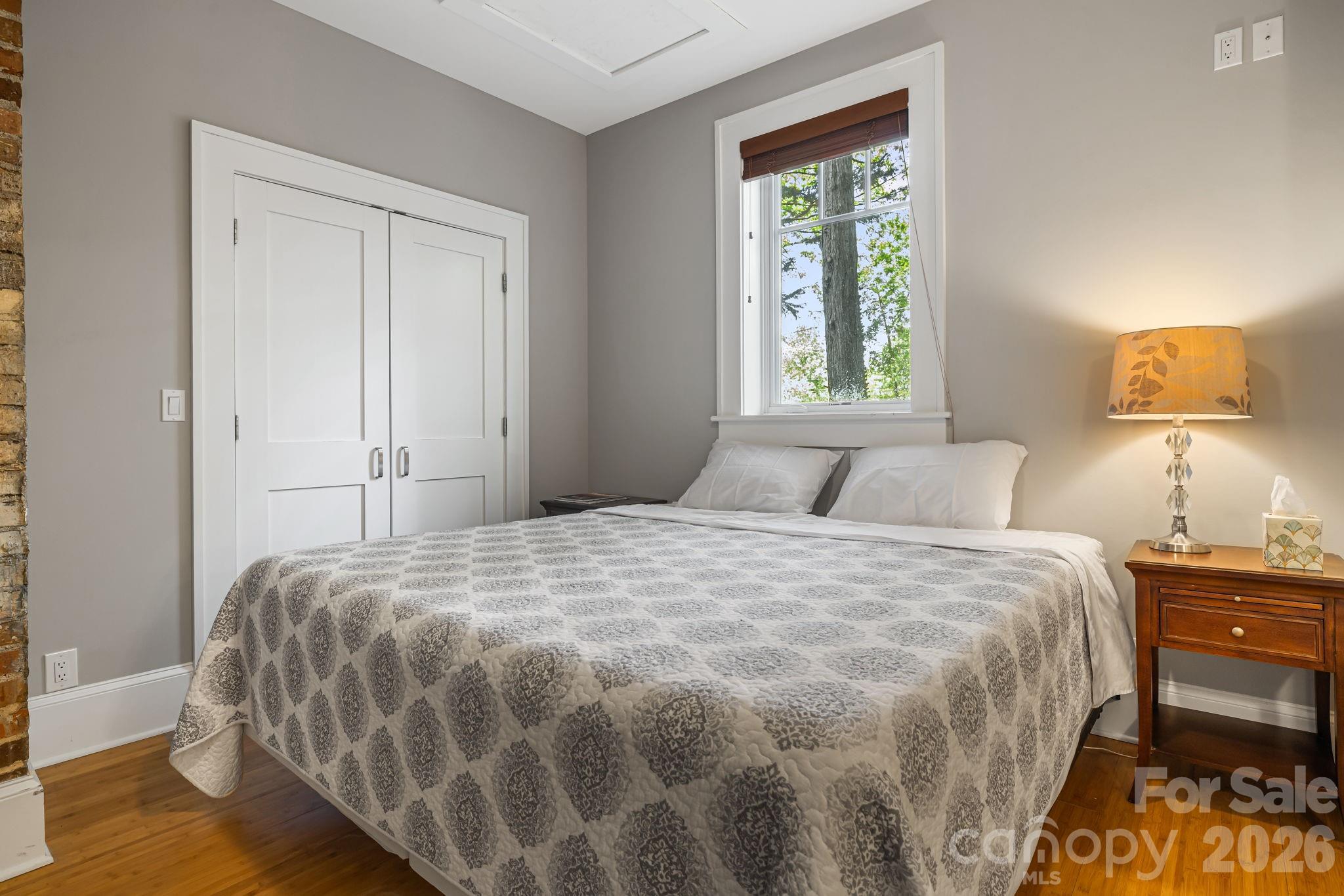 52 Edwin Place Asheville NC 28801
