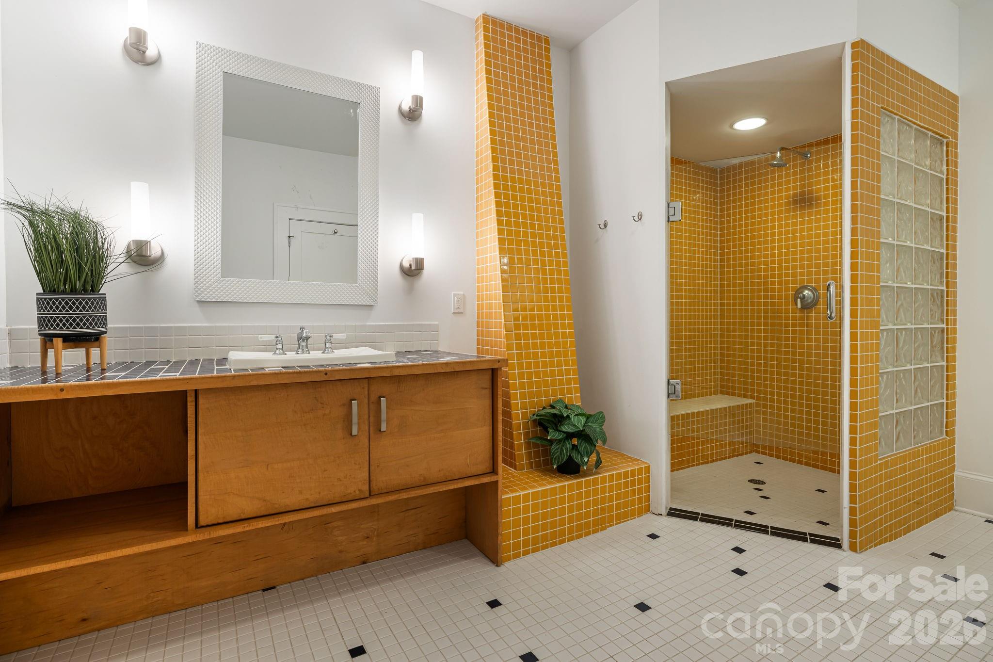 52 Edwin Place Asheville NC 28801