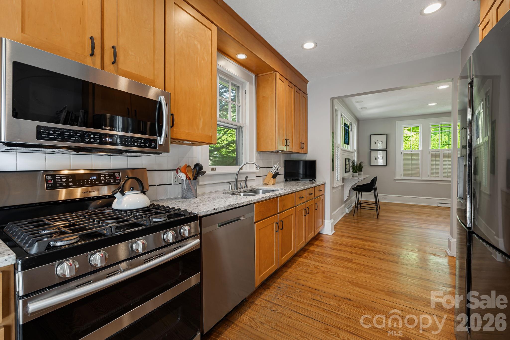 52 Edwin Place Asheville NC 28801