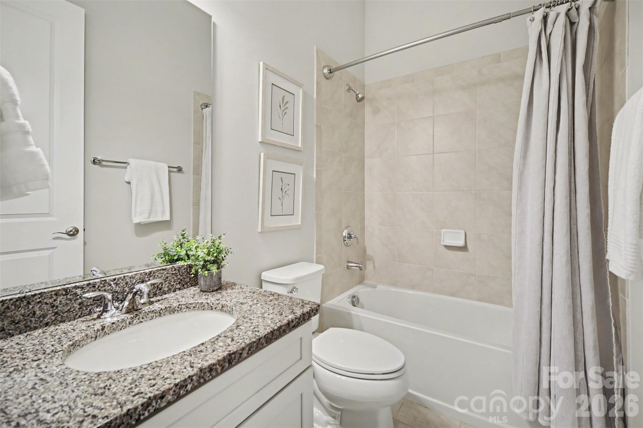 15828 Vale Ridge Drive Charlotte NC 28278