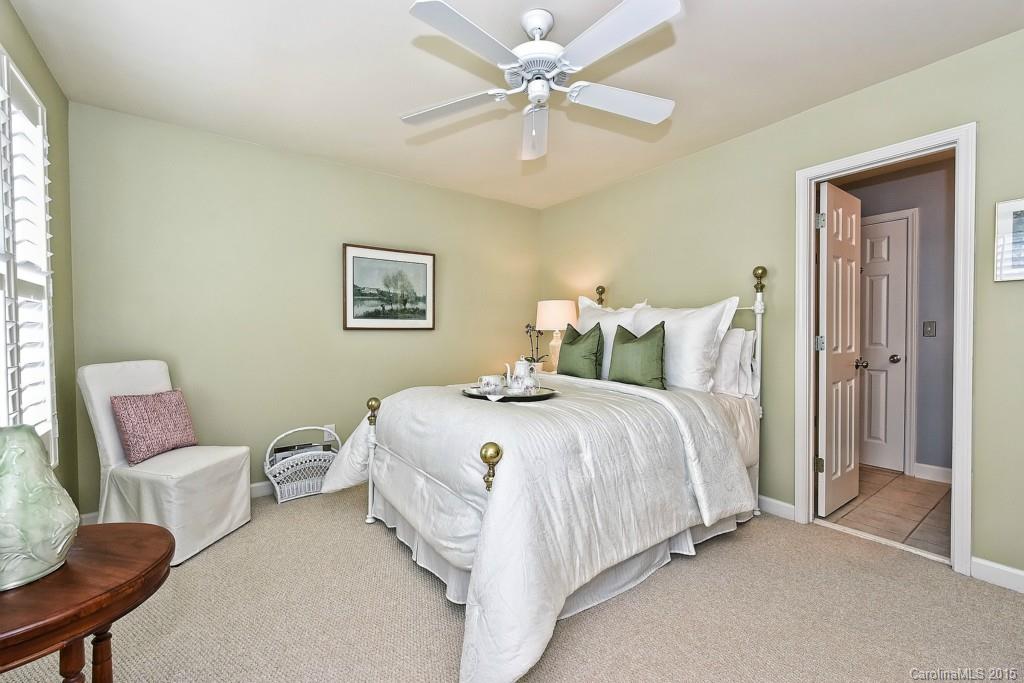 1009 Forbishire Drive Matthews NC 28104