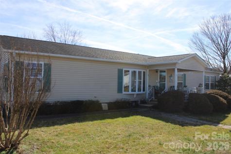 308 Riverwind Drive Hendersonville NC 28739