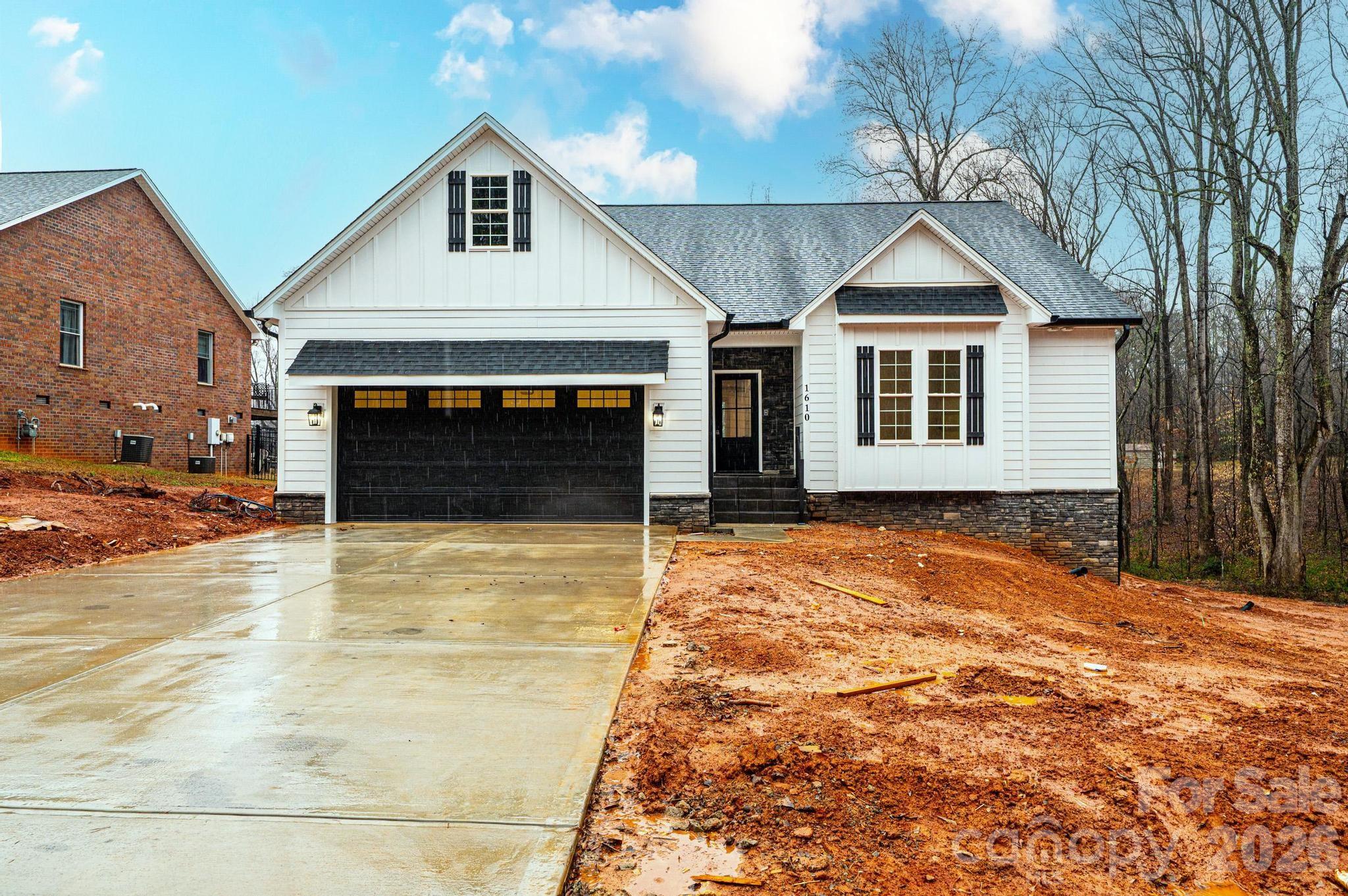 1610 Summerlin Place Newton NC 28658