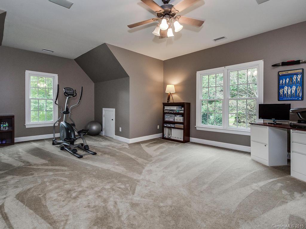 4314 Overlook Cove Road Charlotte NC 28216