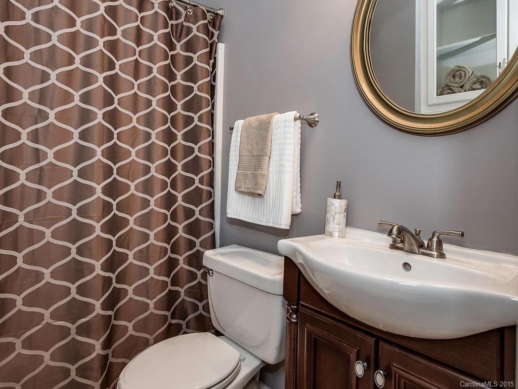4314 Overlook Cove Road Charlotte NC 28216