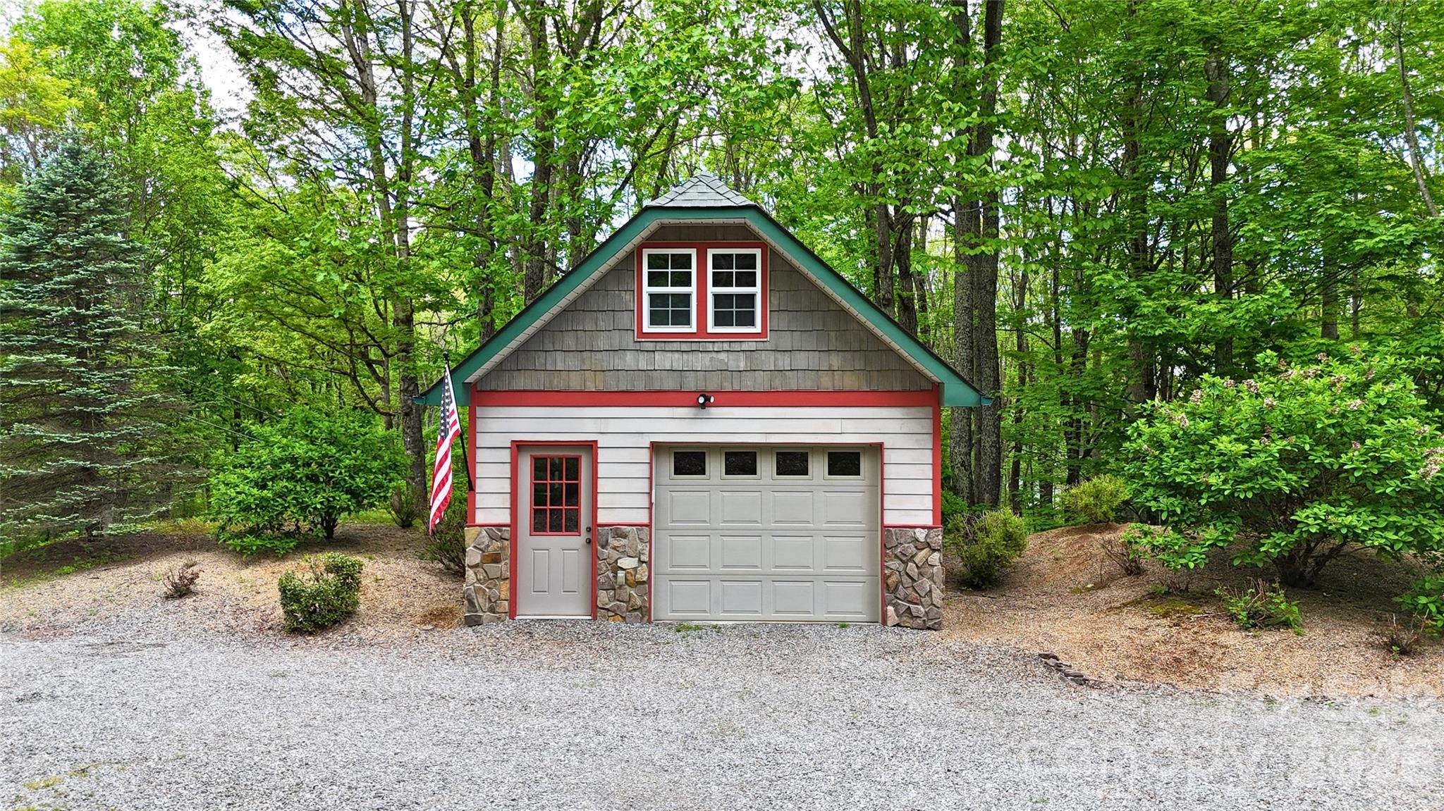 905 Old Fiddle Road Waynesville NC 28786