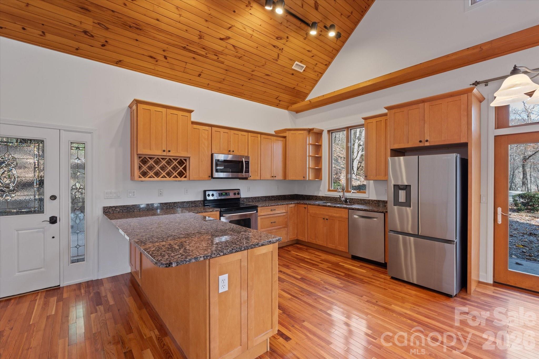 905 Old Fiddle Road Waynesville NC 28786