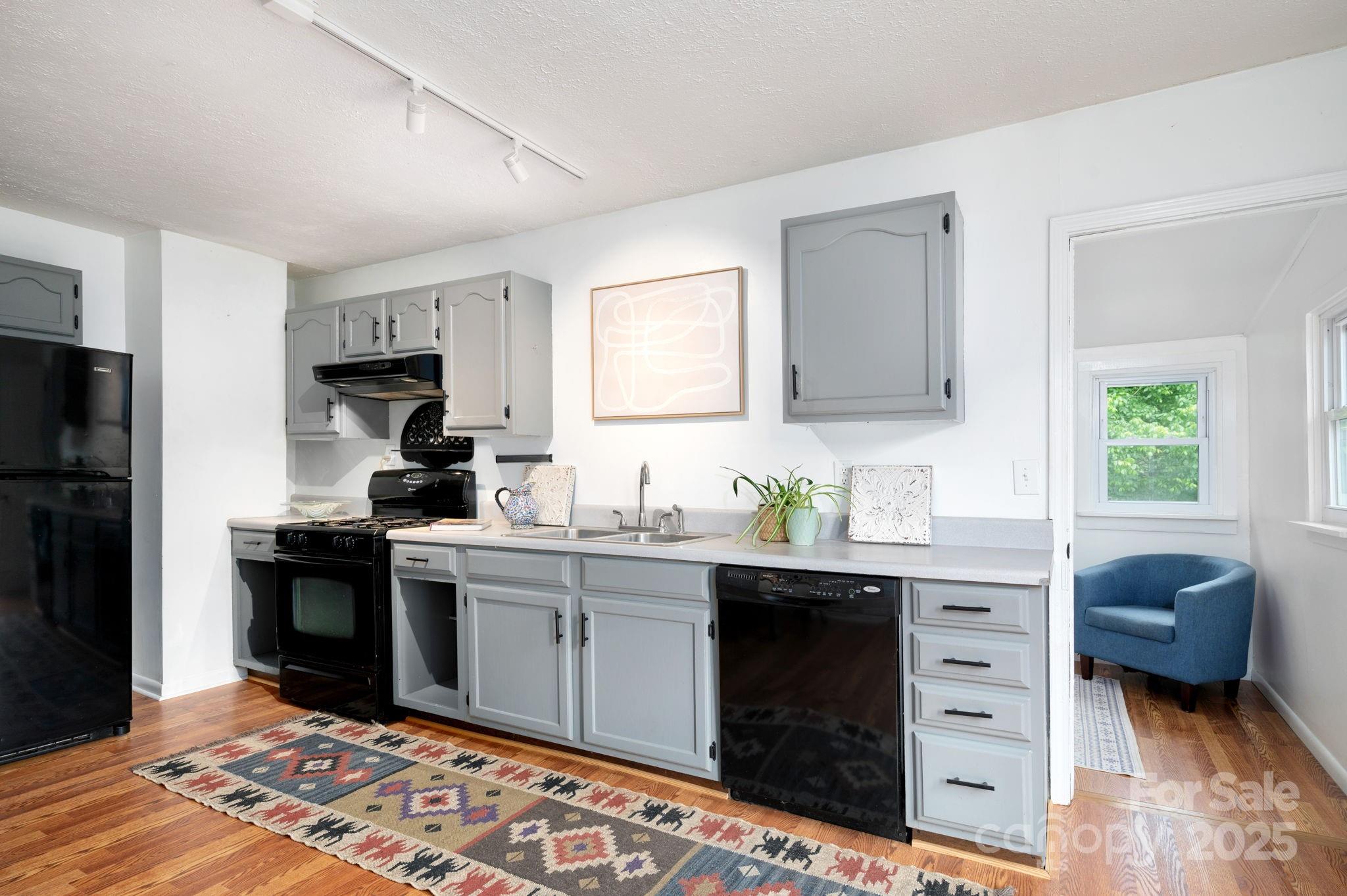 72 Rock Hill Road Asheville NC 28803