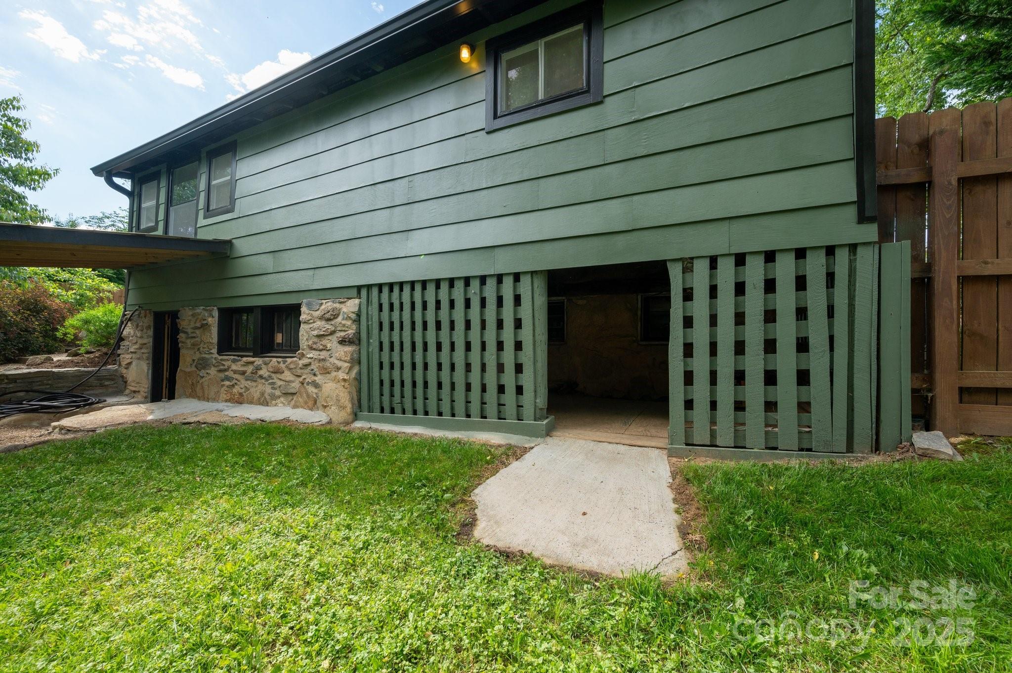 72 Rock Hill Road Asheville NC 28803