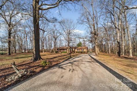2415 Hargette Road Monroe NC 28112