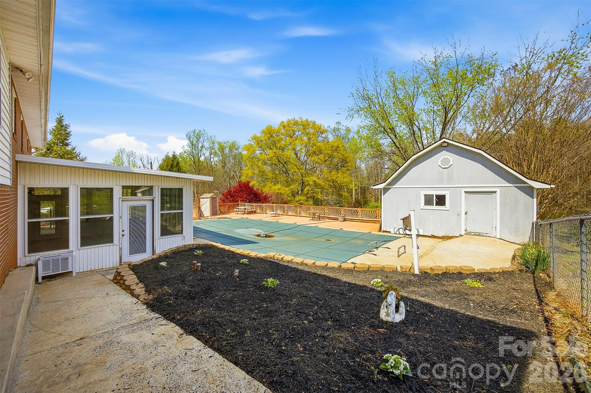 2174 Chester Avenue Morganton NC 28655