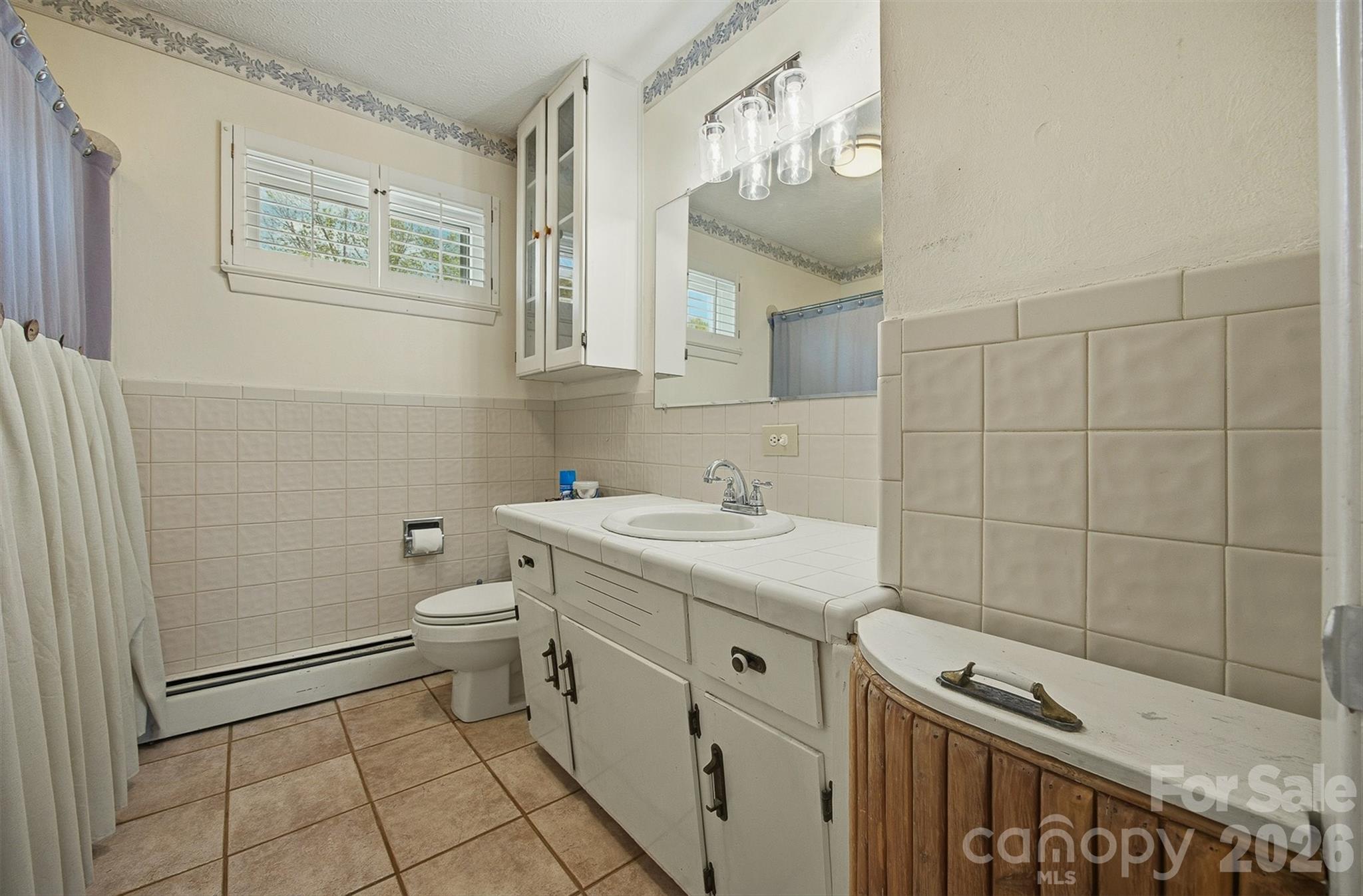 2174 Chester Avenue Morganton NC 28655