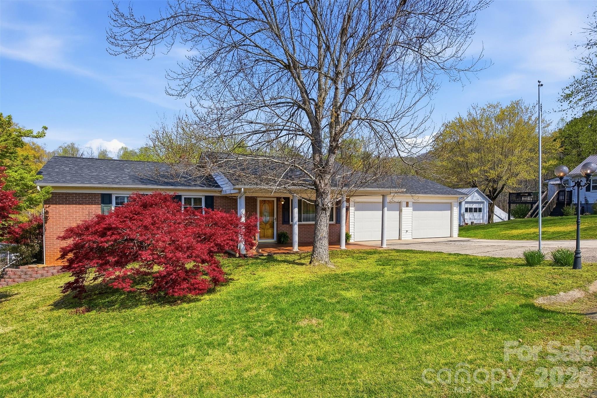 2174 Chester Avenue Morganton NC 28655