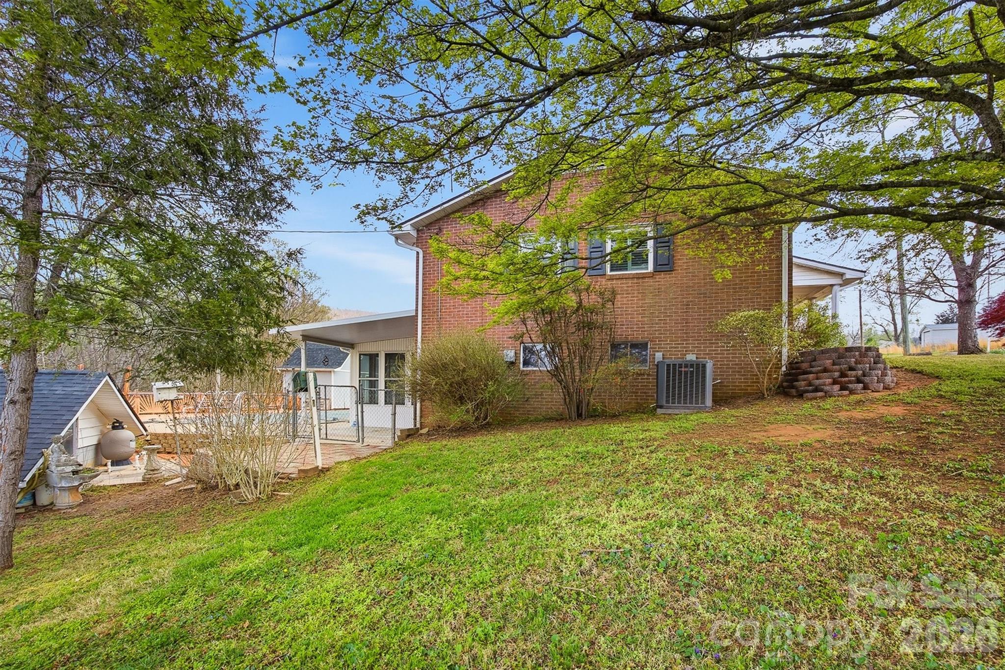 2174 Chester Avenue Morganton NC 28655