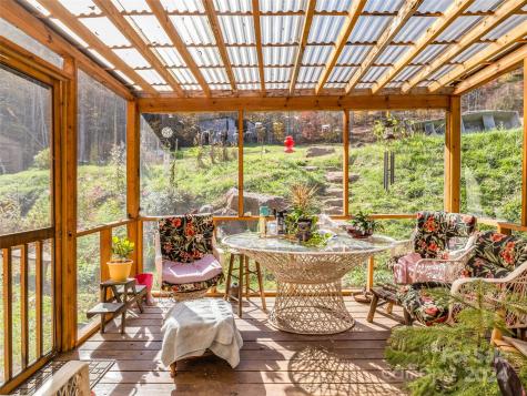 214 Crystal Creek Lane Green Mountain NC 28740