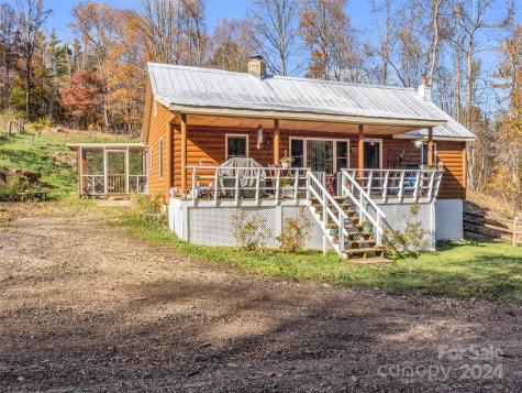 214 Crystal Creek Lane Green Mountain NC 28740