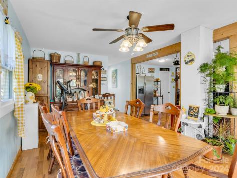 214 Crystal Creek Lane Green Mountain NC 28740