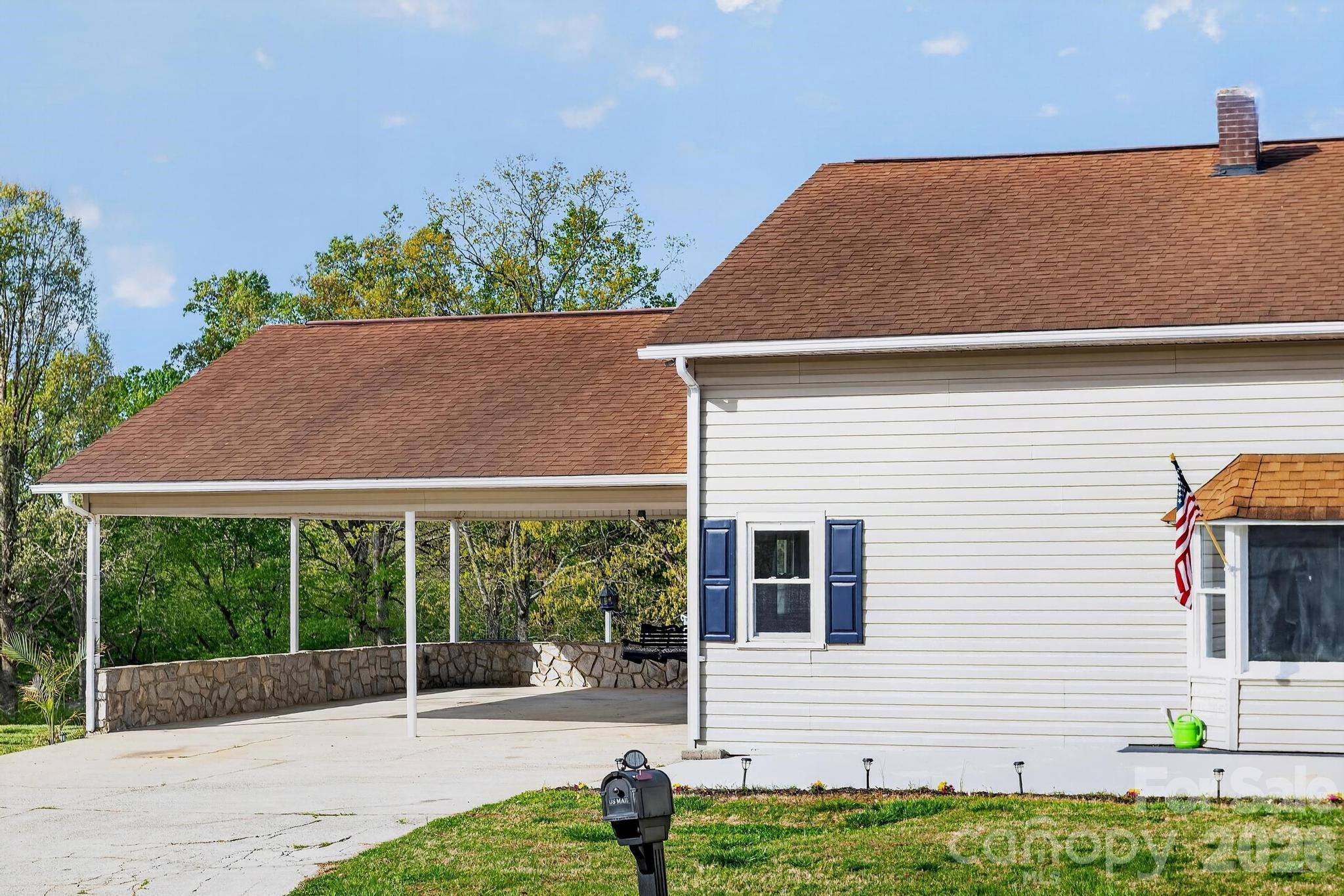 4163 Horseshoe Bend Road Hudson NC 28638