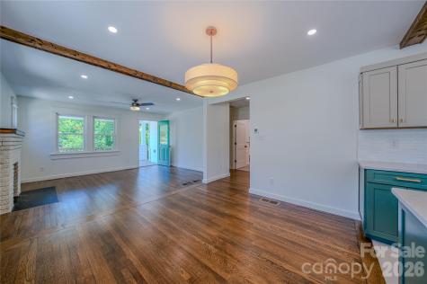 26 Henrietta Street Asheville NC 28801