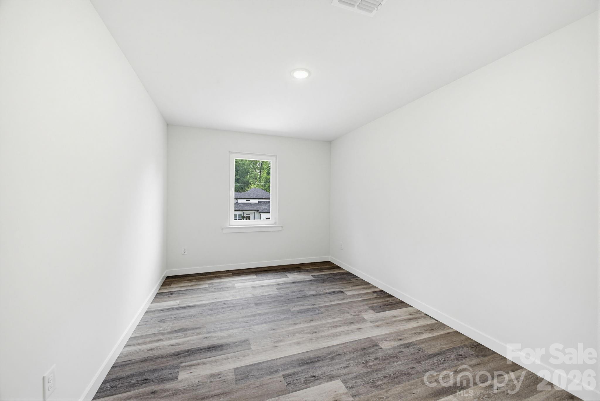 4147 2nd Street NE Hickory NC 28601