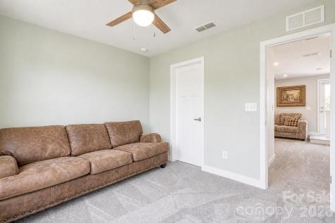 268 Parkwood Avenue Charlotte NC 28206