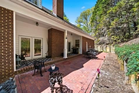 401 Stonecroft Drive Lenoir NC 28645