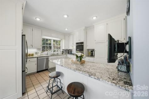 401 Stonecroft Drive Lenoir NC 28645