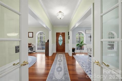 401 Stonecroft Drive Lenoir NC 28645