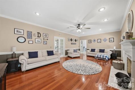 401 Stonecroft Drive Lenoir NC 28645