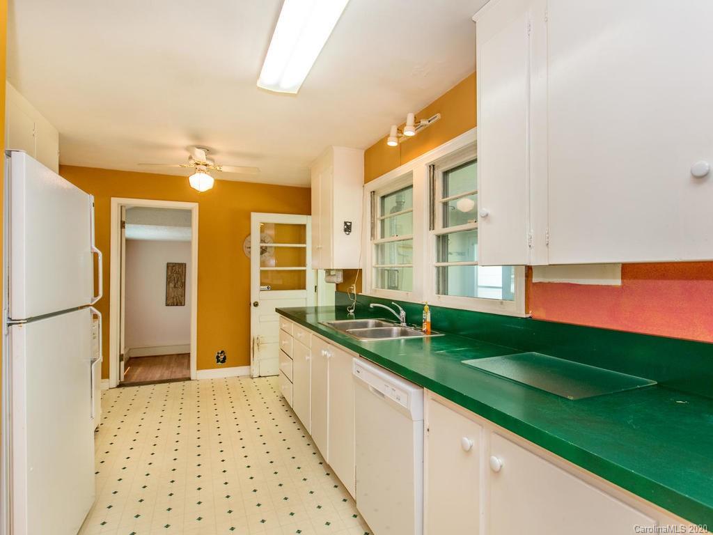 1 Linden Street Arden NC 28704