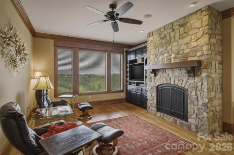 1638 Johns Ridge Parkway Lenoir NC 28645