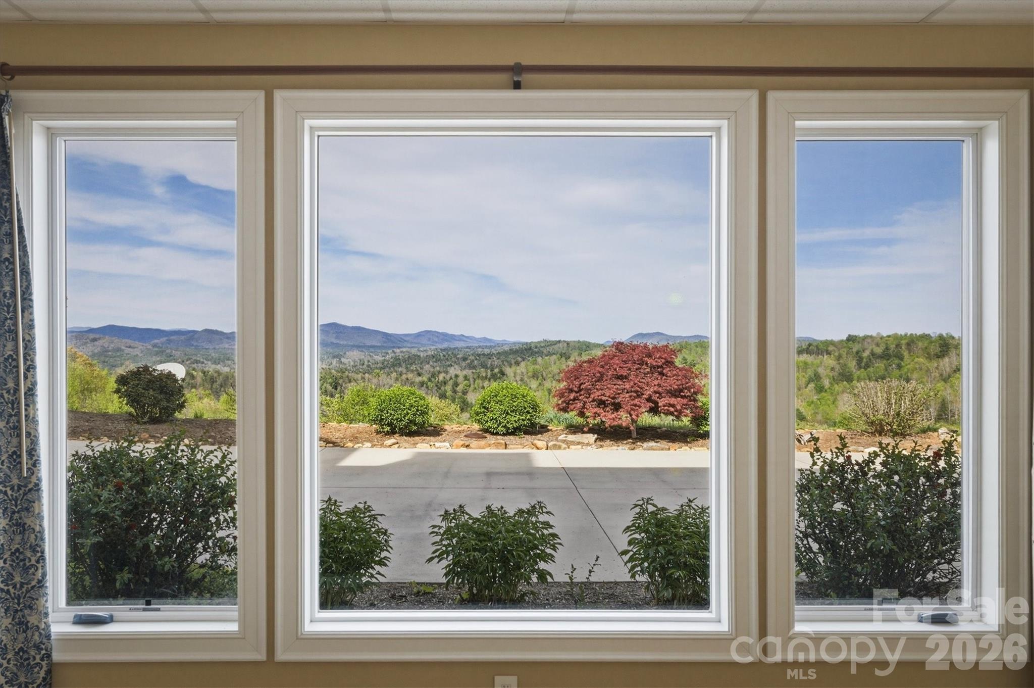 1638 Johns Ridge Parkway Lenoir NC 28645