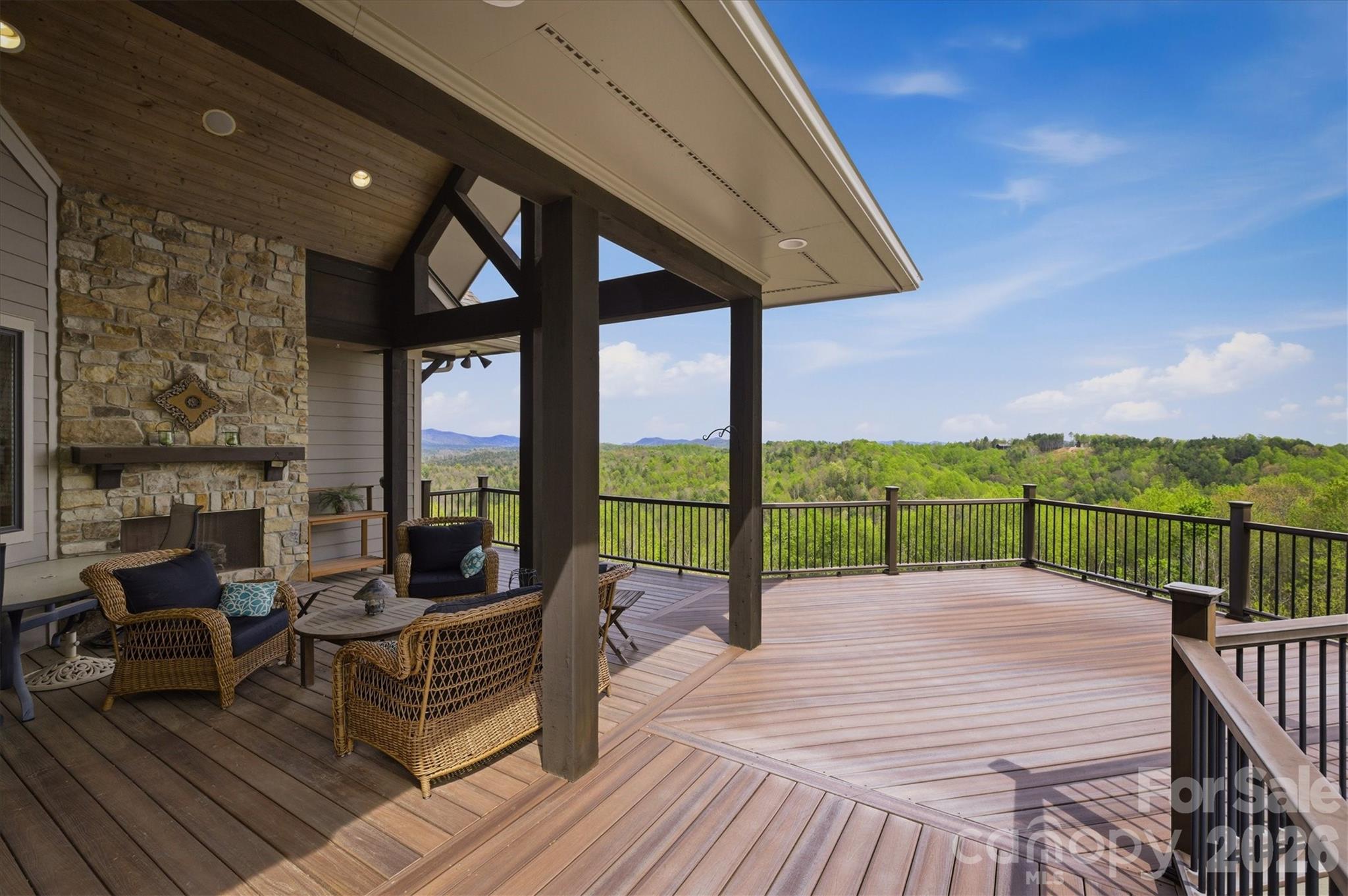 1638 Johns Ridge Parkway Lenoir NC 28645