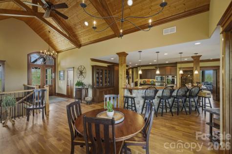 1638 Johns Ridge Parkway Lenoir NC 28645