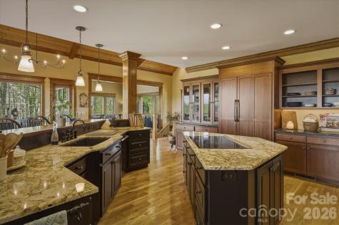 1638 Johns Ridge Parkway Lenoir NC 28645